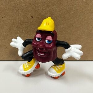 Vintage 1988 Calrab Applause California Raisins Roller Skater 2" Mini Figure
